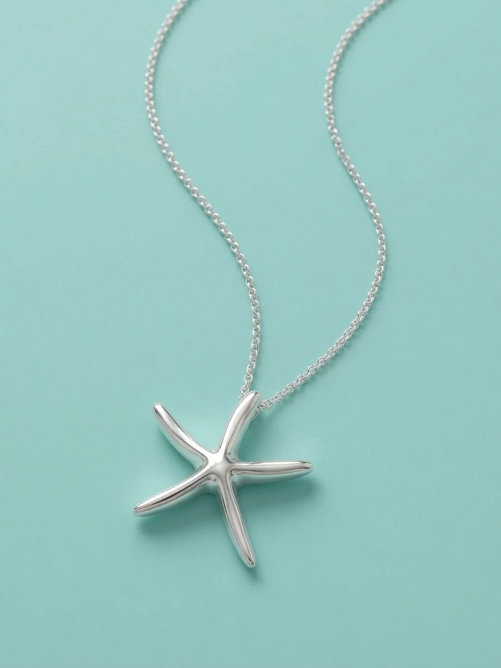 Kiss of the Sea • Solid 925 Silver Starfish Pendant 1